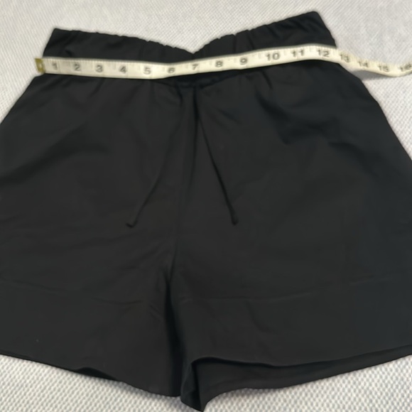 Lululemon Shorts - Picture 2 of 11